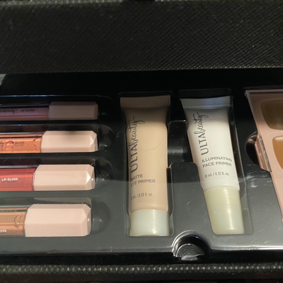 BEAUTY BOX makeup kit: So Posh Edition - Picture 6 of 10